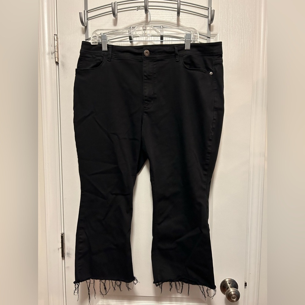J Jill Denim Kick Flare Ankle Jeans Black Raw Hem Size 18‎